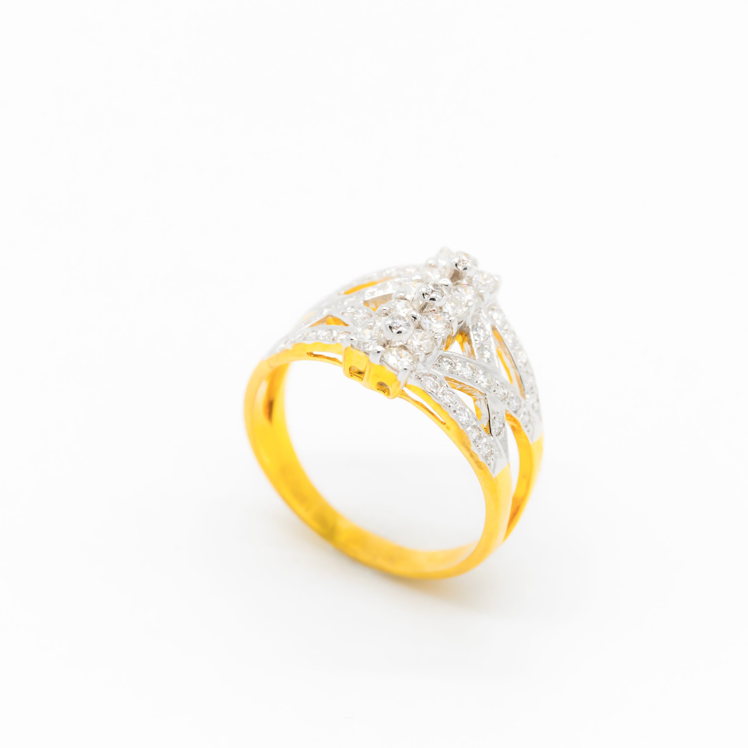 QHK02516 แหวนเพชร | ลายแฟนซี - Image 1