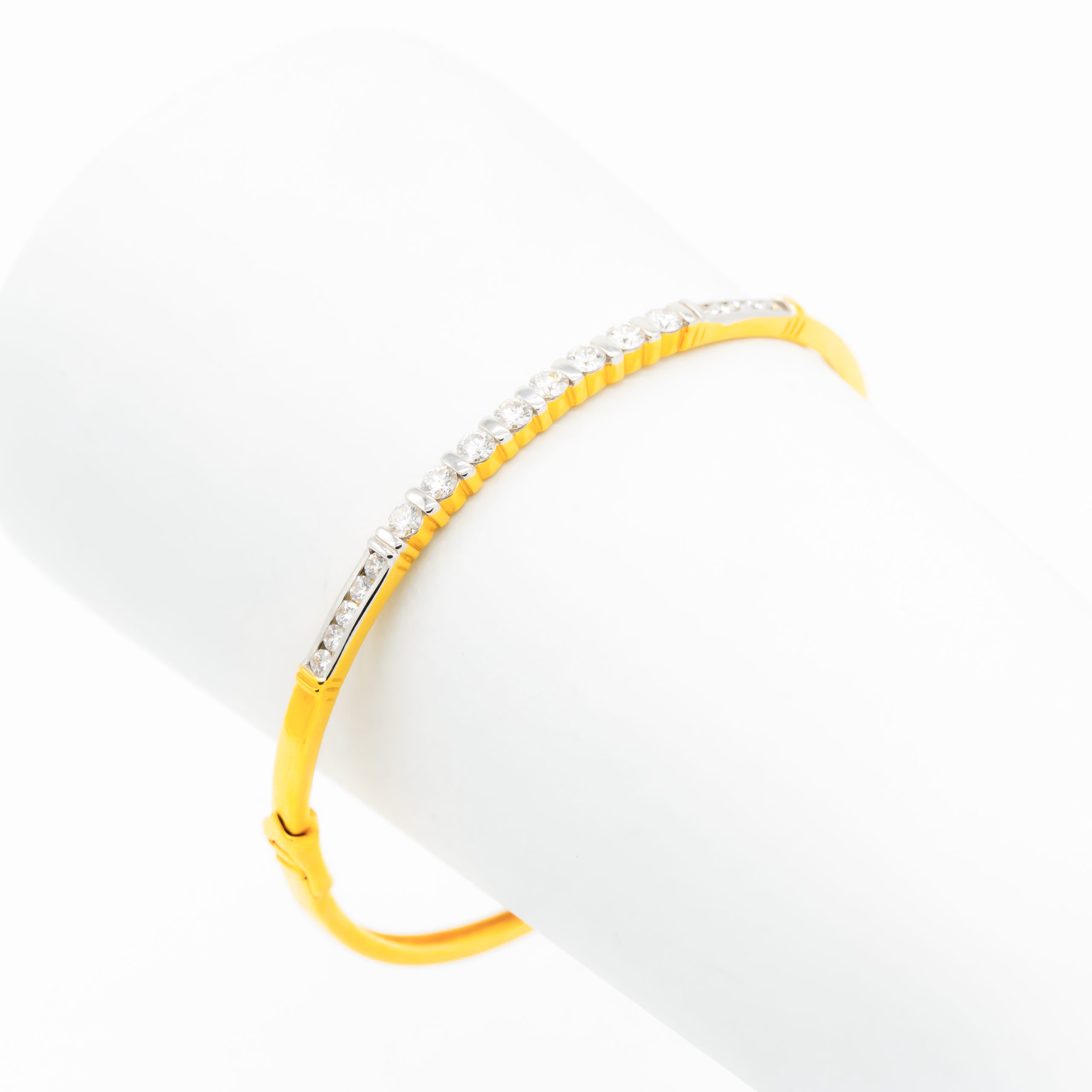 QHK02550 กำไลเพชร | เพชร - Image 1